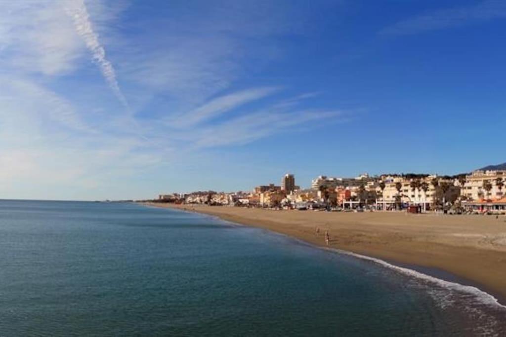 Jos'S House. Thai Loft 50Mt To La Carihuela Beach توريمولينوس المظهر الخارجي الصورة
